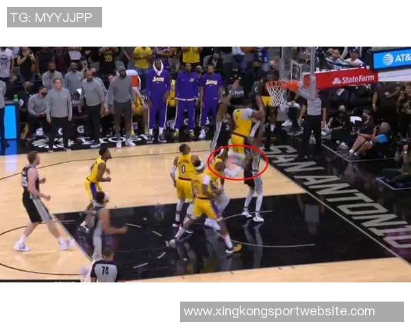 爵士凯尔特人比赛裁判报告揭示漏判与争议犯规细节